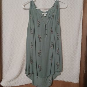 Top sleeveless